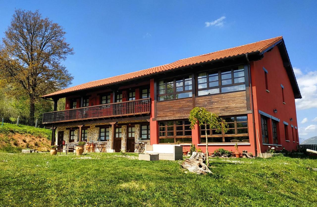 בית הארחה La Casona De Torio מראה חיצוני תמונה